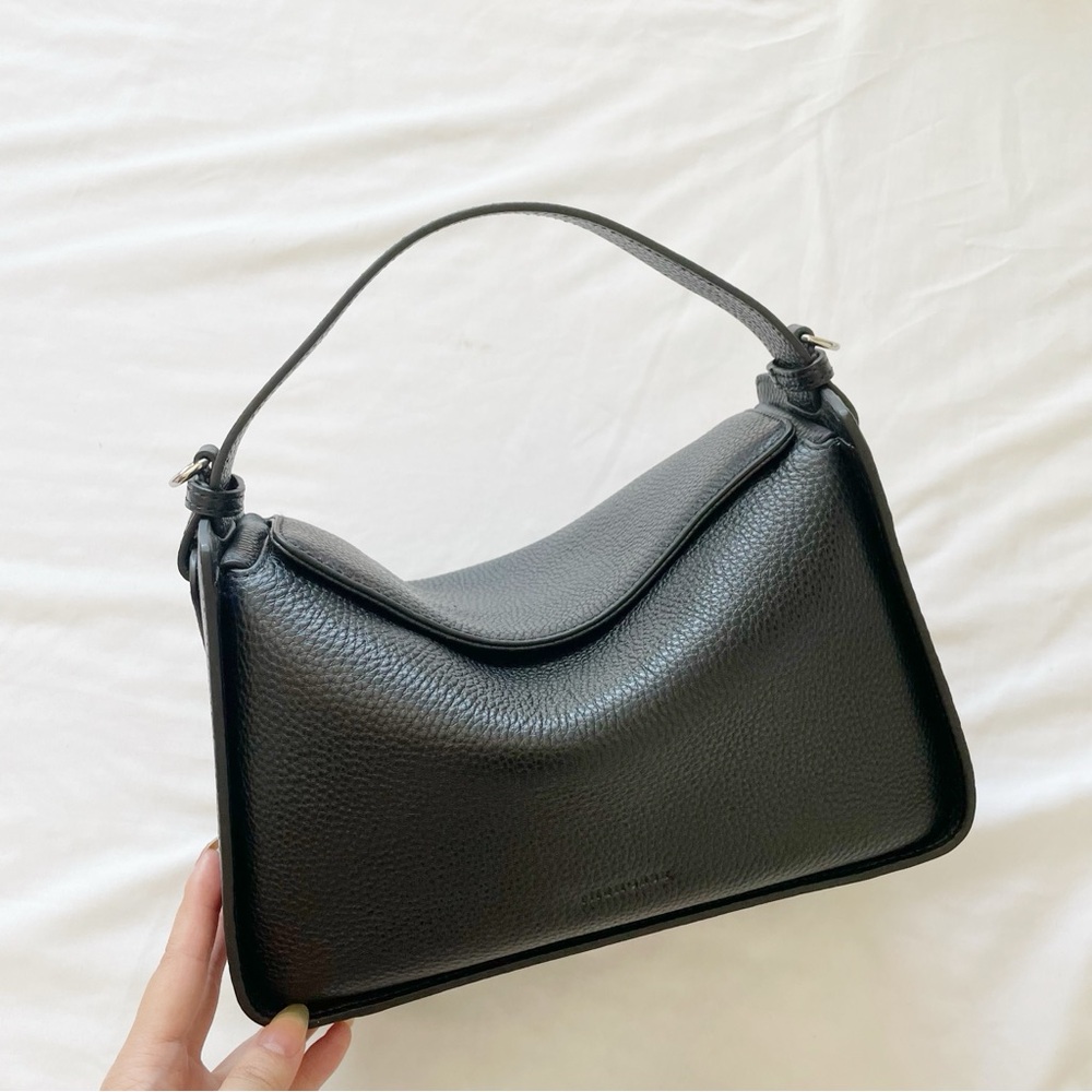 The Horse Clementine bag in Black